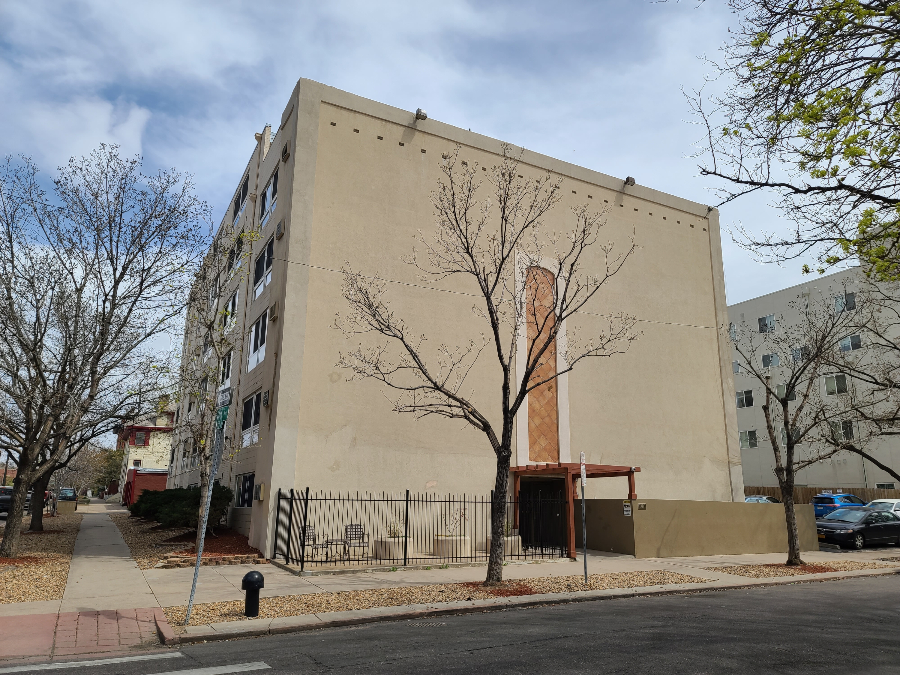Property main image